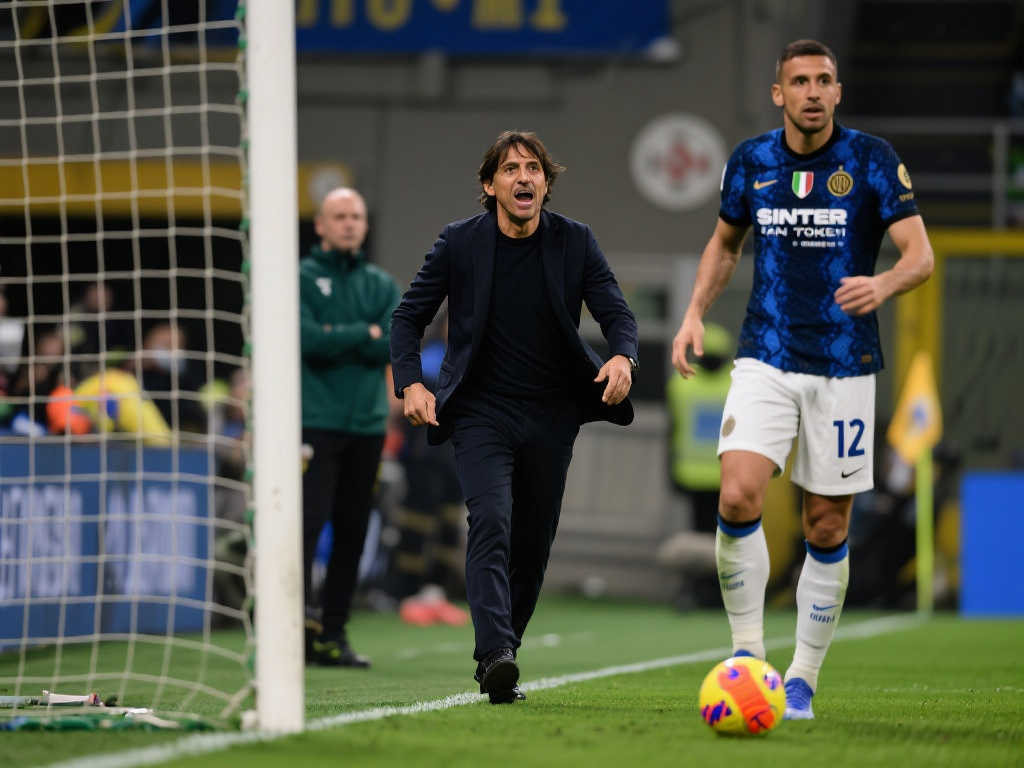 欧冠惊天逆转！国米加时赛4-3力克巴萨，小因扎吉绝地反击！